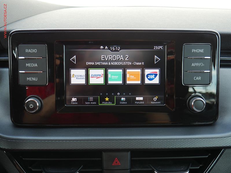 Škoda Scala (2019) 1.0TSi, 2.maj,ČR, Ambition - fotka 15 z 16