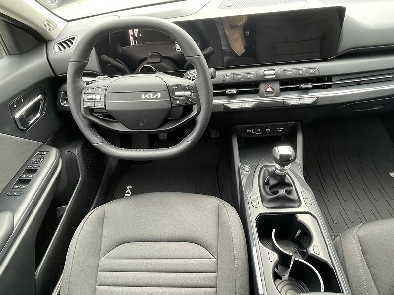 Kia K4 (2026) EXCLUSIVE 1,0 T-GDi - fotka 6 z 6