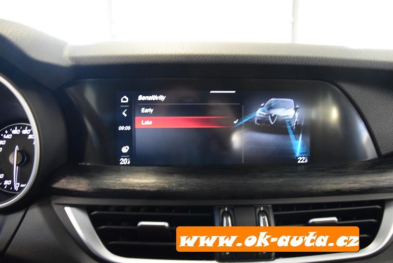 Alfa Romeo Stelvio 2.2 JTD Q4 FACELIFT 2021 - fotka 46 z 56