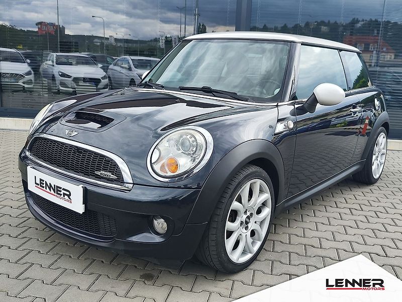 Mini Cooper S 1.6/141kW John Cooper Works - fotka 1 z 25