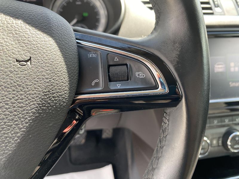 Škoda Octavia 2.0TDi L+K CZ WEBASTO 4x4 - fotka 152 z 165