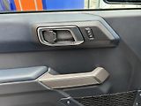 Ford Bronco 2.7 EcoBoost 246kW OUTER BANKS - náhled 17