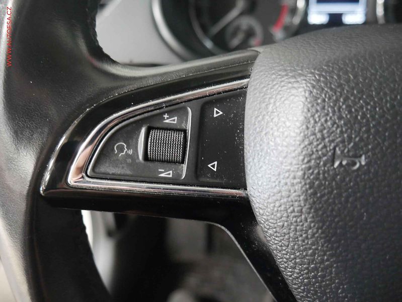 Škoda Octavia (2019) 2.0 TDi, 1.maj,ČR, Style - fotka 14 z 22