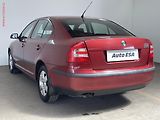 Škoda Octavia (2008) 2.0TDi, ČR, AC, temp - náhled 6