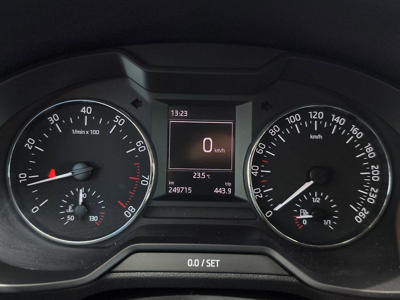 Škoda Octavia (2014) STYLE 1.2 TSI 77kW, Tažné - fotka 16 z 27