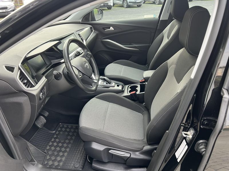 Opel Grandland (2023) 1.5CDTi 96kW AUTOMAT ČR NOVÉ - fotka 7 z 24