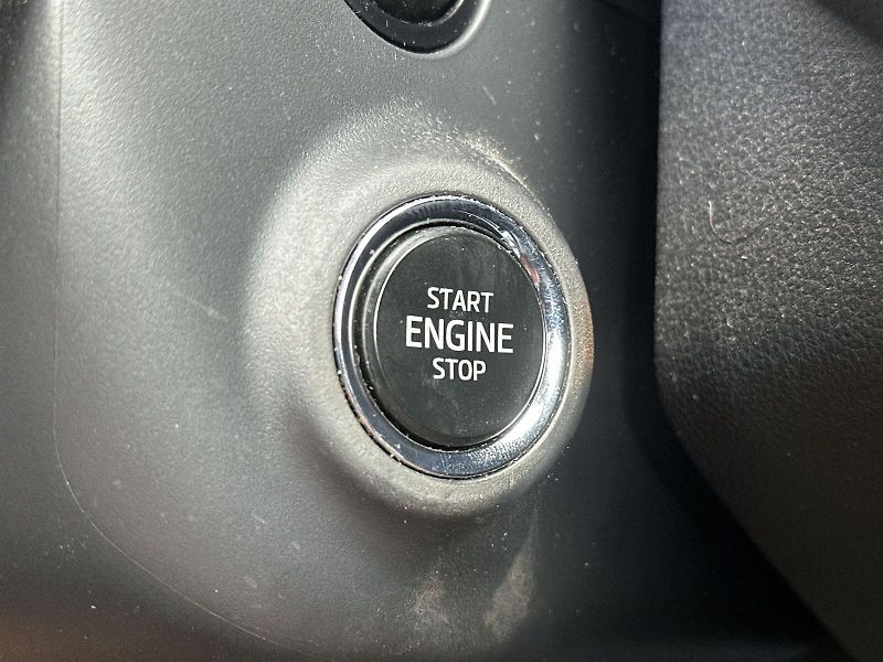 Škoda Octavia (2023) Combi 1.5 TSI e-TEC DSG Style+ - fotka 22 z 35