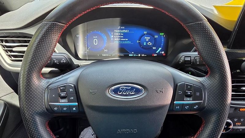 Ford Kuga (2022) 2.5i PHEV 165 kW ST-line AT TZ - fotka 18 z 33