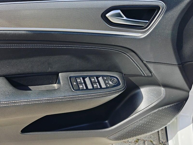 Renault Arkana (2021) E-TECH Hybrid 145 Intens 105kW - fotka 14 z 42
