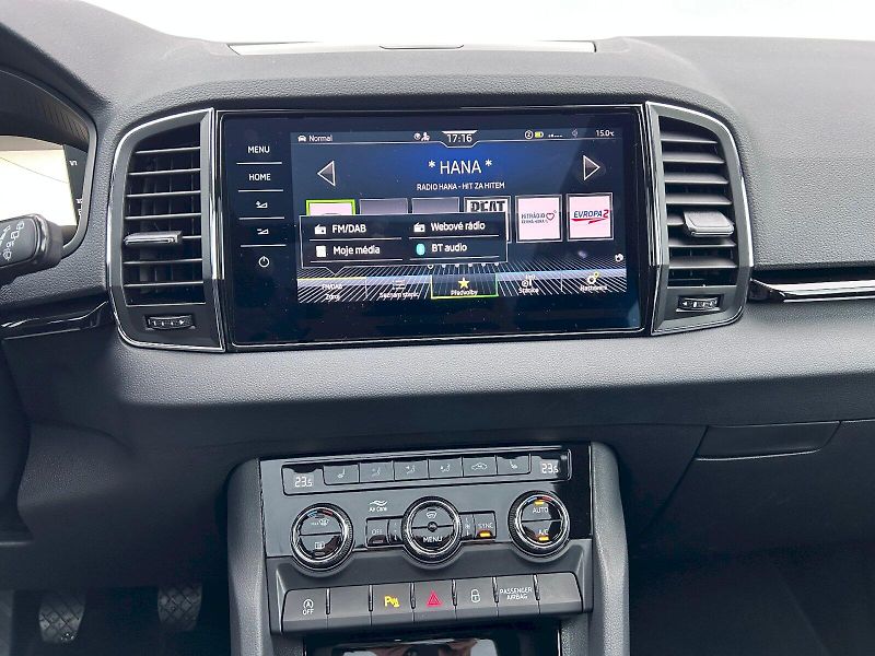 Škoda Karoq (2022) 1.5 TSI Style Extra COLUMBUS,M - fotka 23 z 35