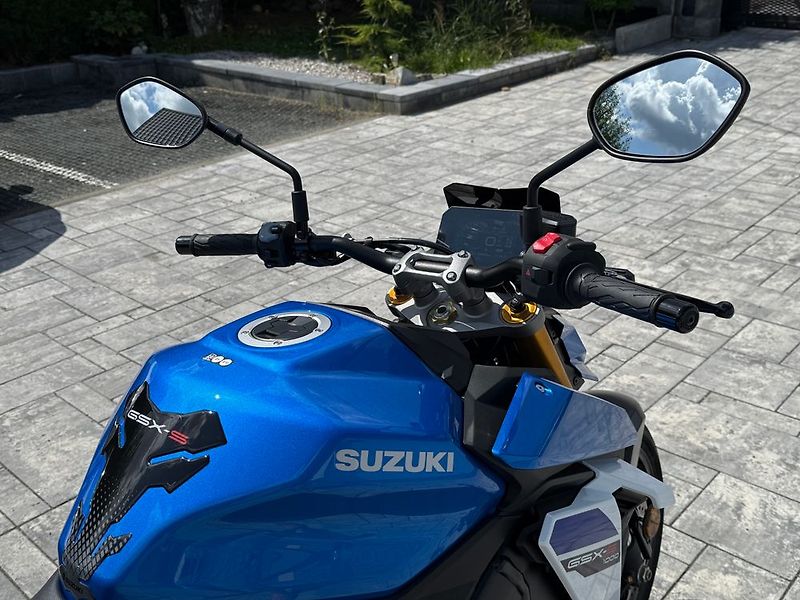 Suzuki (2025) - fotka 13 z 20