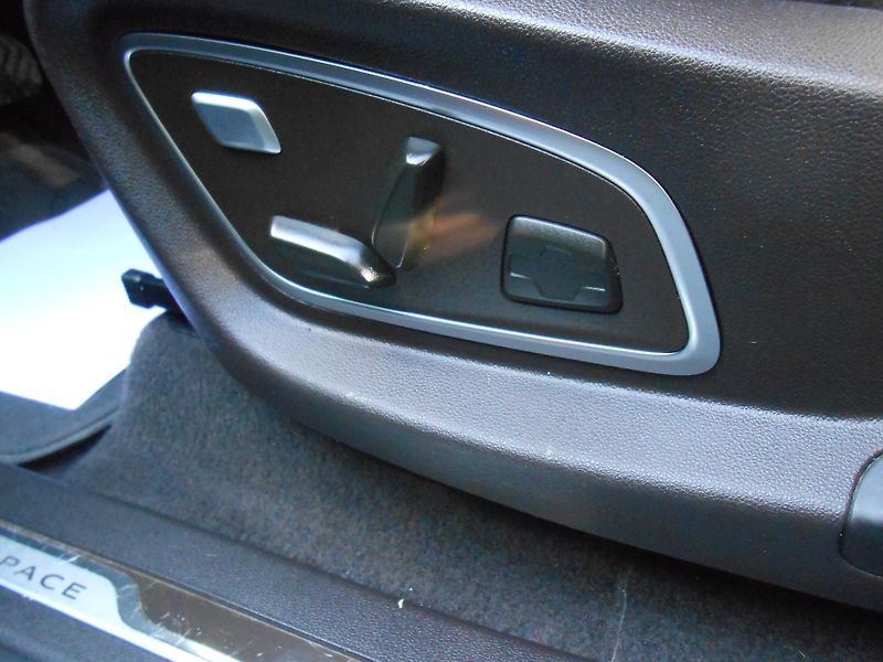 Renault Espace 1.6DCi,118KW,AUTOMAT,Tažné,TOP - fotka 32 z 45
