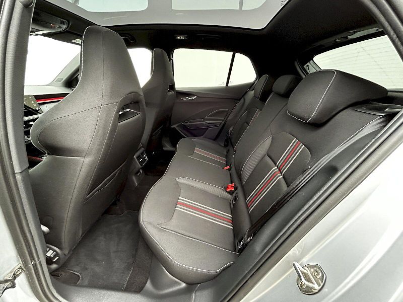 Škoda Fabia (2025) 1.0 TSI 85kW MP6 Monte Carlo - fotka 29 z 35