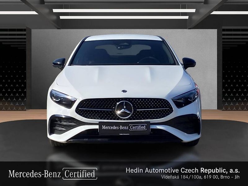 Mercedes-Benz Třídy A (2025) A 200 sedan - fotka 8 z 27