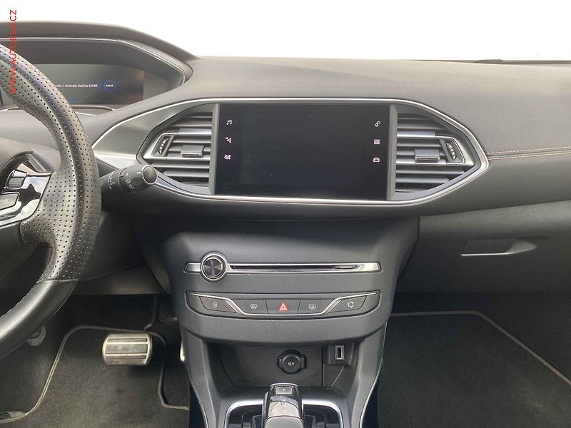 Peugeot 308 (2021) 1.2 PT, GT, AT, LED, panor - fotka 12 z 18