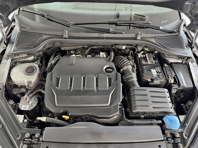 Škoda Octavia RS 2,0TDI*DSG*HUD*REZERVACE! - fotka 34 z 34