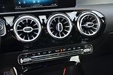 Mercedes-Benz CLA 180 d Edition 1 AMG - náhled 17