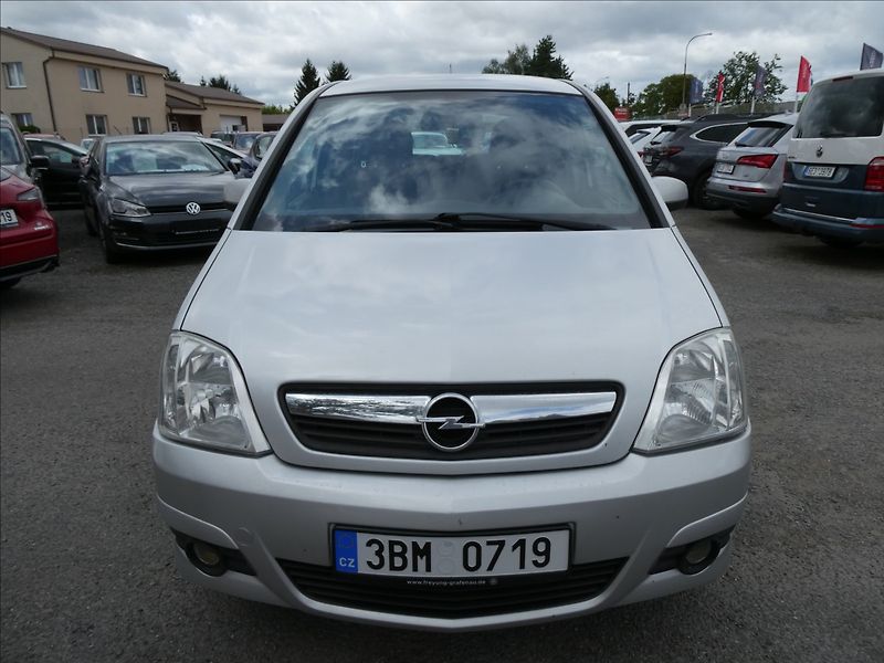 Opel Meriva 1,6 i 77kW AUTOMAT, klima - fotka 2 z 24