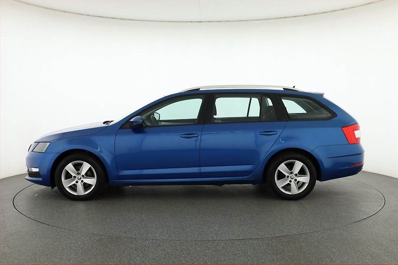 Škoda Octavia (2019) Style Plus 1.5 TSI, Navi - fotka 3 z 21