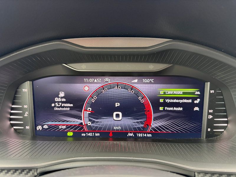 Škoda Scala (2025) 1.0 TSI 85kW DSG Monte Carlo T - fotka 15 z 35