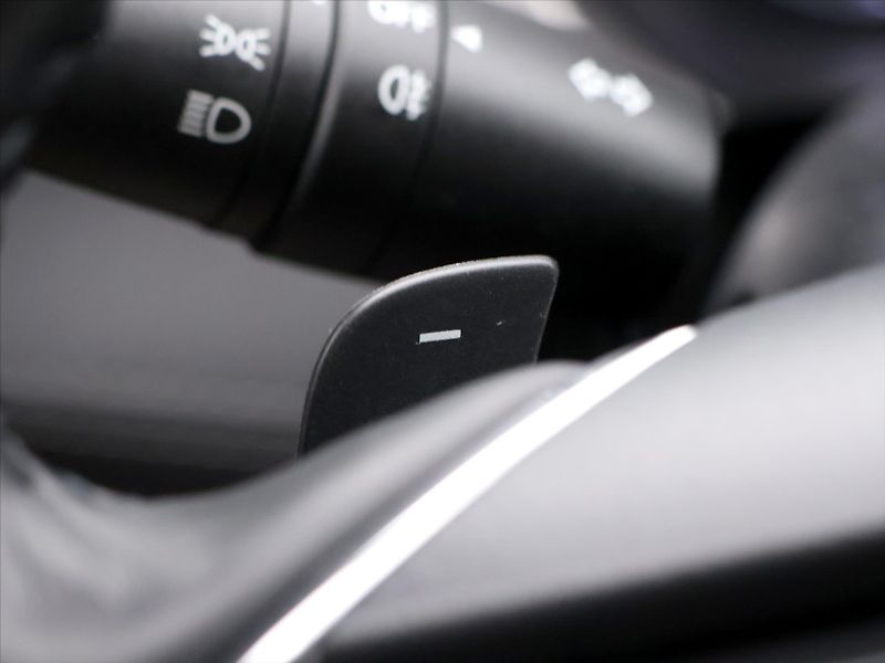 Mazda 6 2,5 143kW Skyactive Revolution - fotka 22 z 44