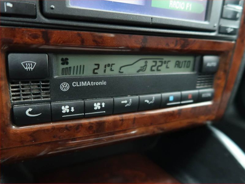 Volkswagen Bora (2001) 1.9 TDI , nová STK, Klima - fotka 14 z 16