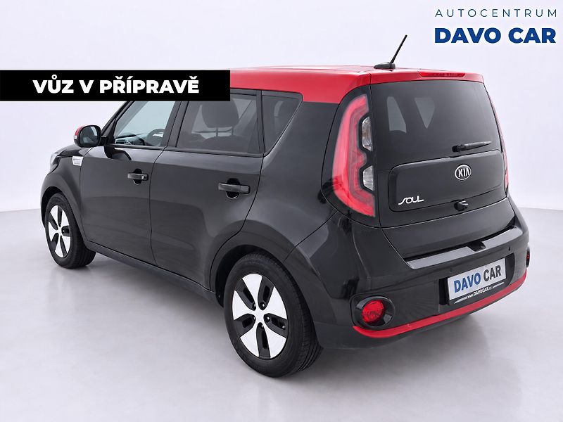 Kia e-Soul EV 81kW Premium SOH 83.2% - fotka 2 z 12