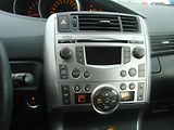 Toyota Verso (2011) 2,0D - náhled 16
