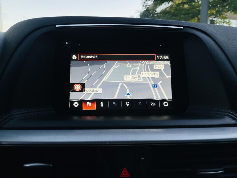 Mazda CX-5 2.0i MAN SENZORY VÝHŘEV TAŽNÉ - fotka 37 z 46