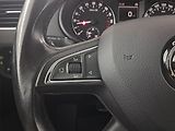 Škoda Octavia (2013) 2.0 TDI, Automat, Xenony - náhled 17