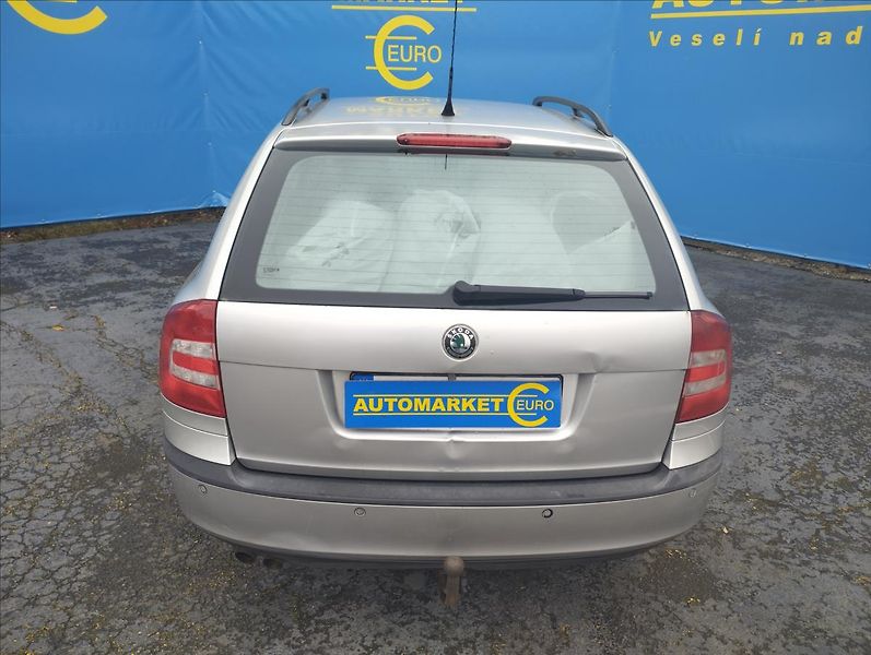 Škoda Octavia 1,9 TDi 77KW - fotka 5 z 13