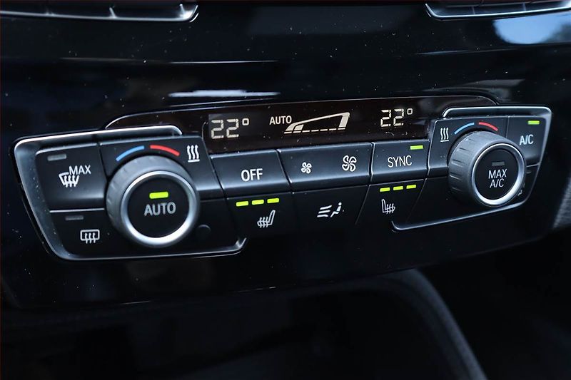 BMW X1 (2016) xDrive20d, 4X4, Automat - fotka 16 z 26