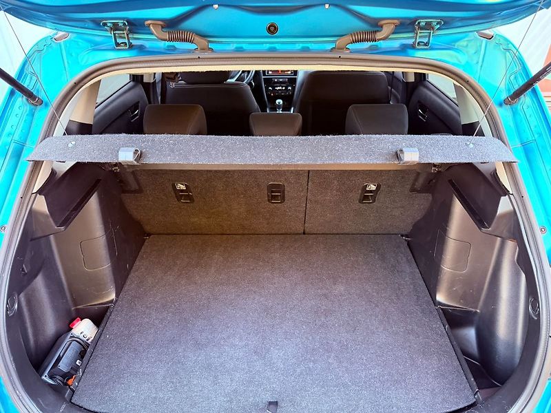 Suzuki Vitara 1.4 BoosterJet Elegance, ČR - fotka 10 z 26