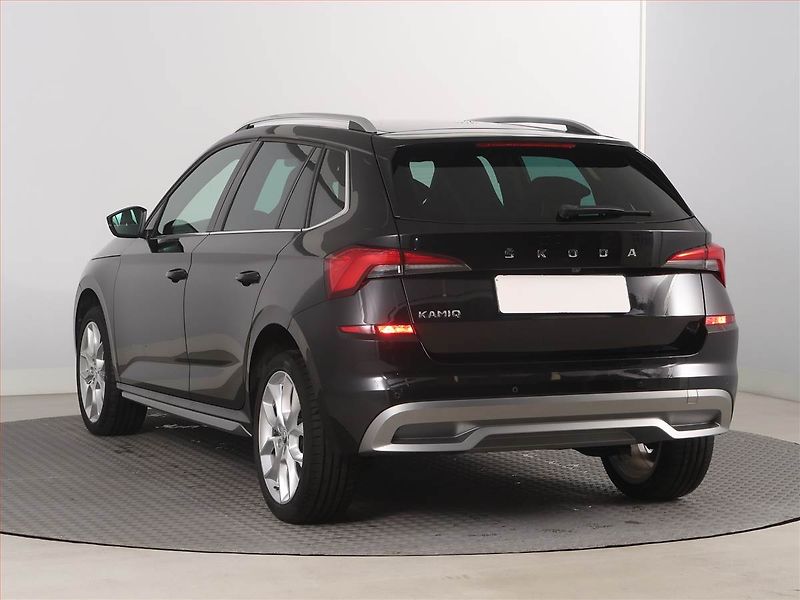 Škoda Kamiq (2020) Style Plus 1.5 TSI - fotka 4 z 19