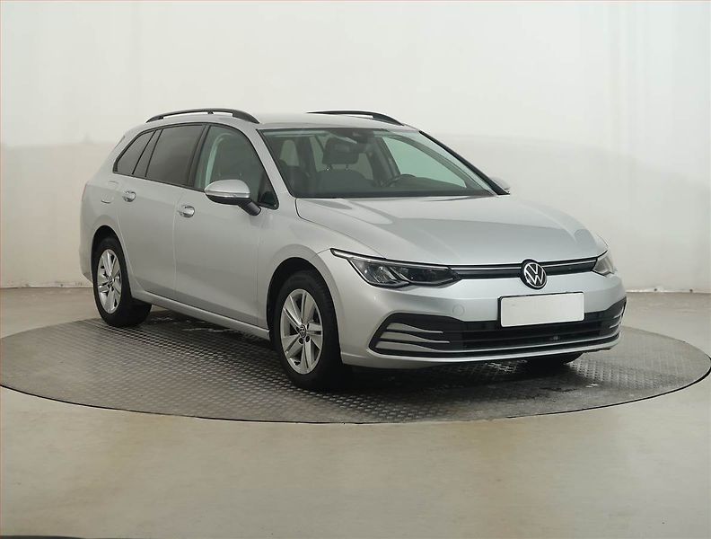 Volkswagen Golf (2021) Life 2.0 TDI, Navi, Tempomat - fotografie inzerátu