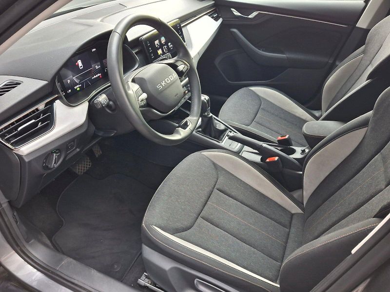 Škoda Scala (2025) Top Selection DSG 1,0TSi 85kW - fotka 6 z 33