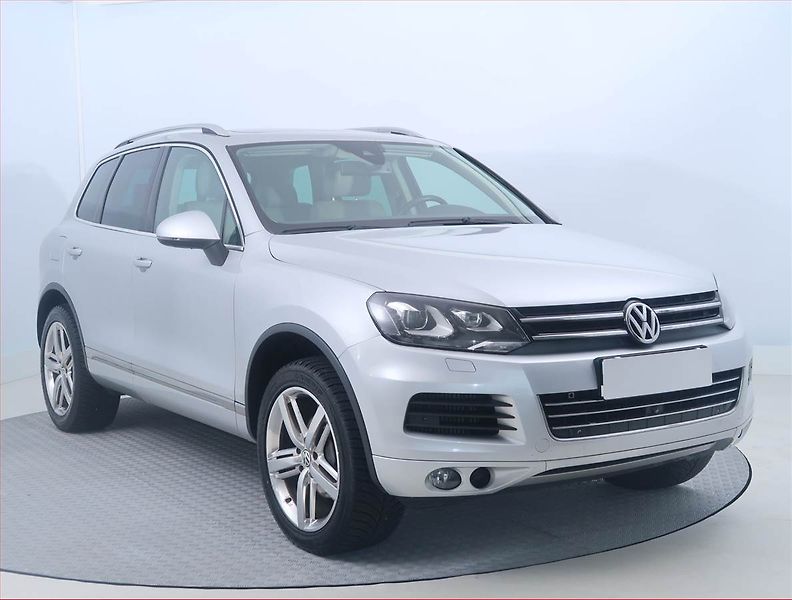 Volkswagen Touareg (2012) 3.0 TDI, 4X4, Automat - fotografie inzerátu