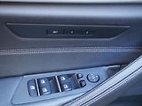 BMW Řada 5 (2018) 520d xDrive, HeadUp, Key - náhled 21