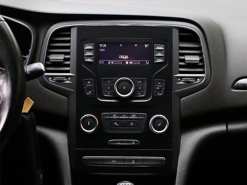 Renault Mégane (2016) 1.2 TCe, Tempomat - fotka 10 z 16