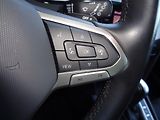 Volkswagen Passat 2.0 TDI DSG Elegance 110 kW - náhled 14