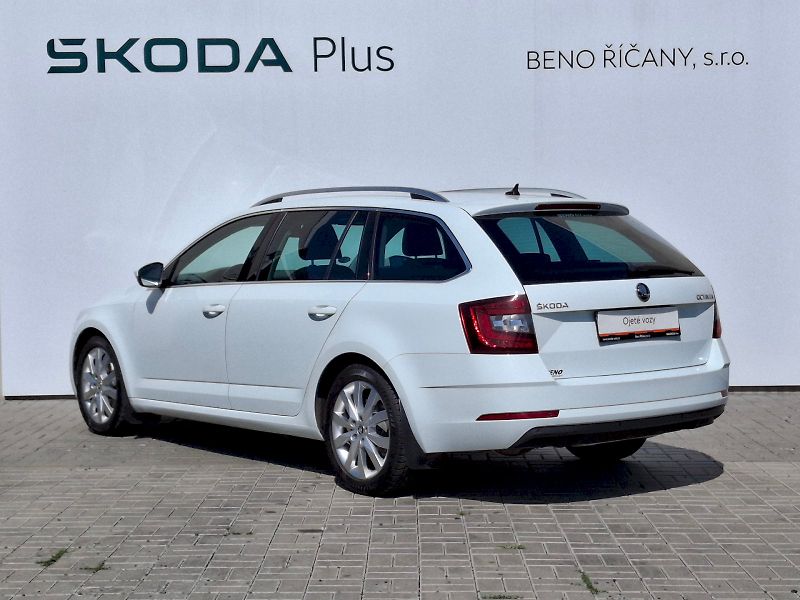Škoda Octavia (2017) Combi Style Plus 1,4TSi 110kW - fotka 11 z 35