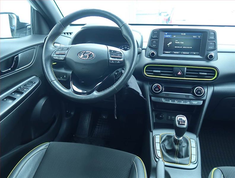 Hyundai Kona (2019) 1.0 T-GDI, Serv.kniha, Kůže - fotka 7 z 17