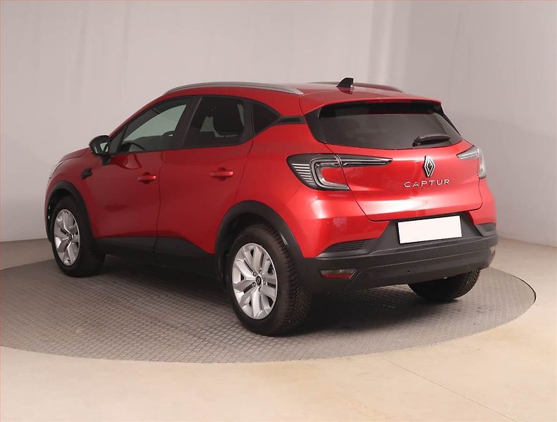 Renault Captur (2025) 1.0 TCe - fotka 4 z 18