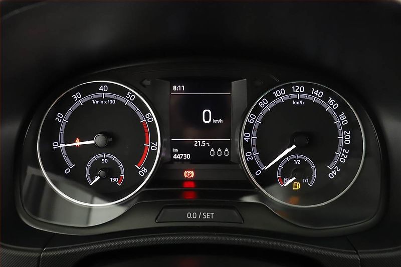 Škoda Fabia (2020) Ambition 1.0 TSI, Serv.kniha - fotka 9 z 12