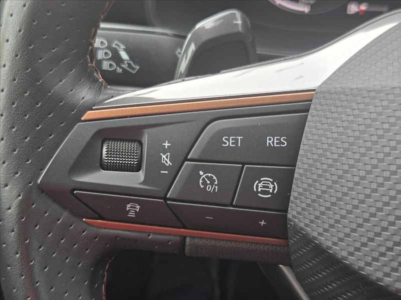 Cupra Formentor 2,0 TSi DSG 4x4 Tažné z. Záruk - fotka 16 z 23