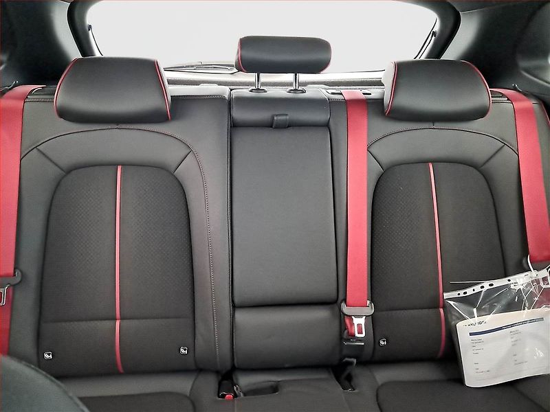 Hyundai Kona (2018) 1.0 T-GDI, ČR,1.maj - fotka 10 z 19