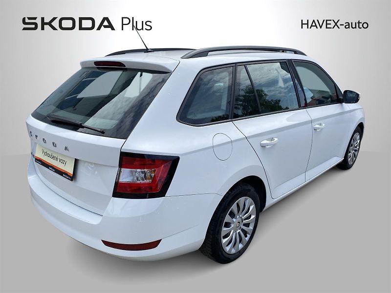 Škoda Fabia (2022) Combi 1.0 TSI Active - fotka 2 z 29