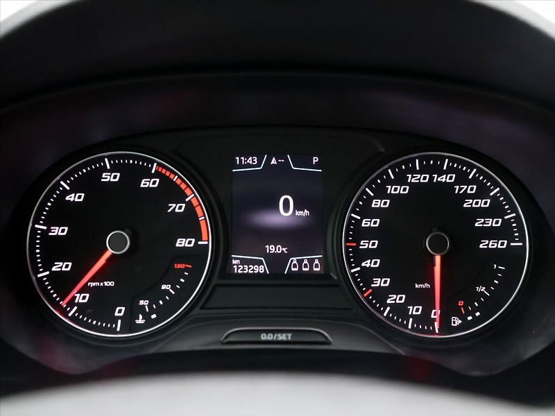 Seat Ateca 1,5 TSI 110kW DSG Xcellence LE - fotka 15 z 30