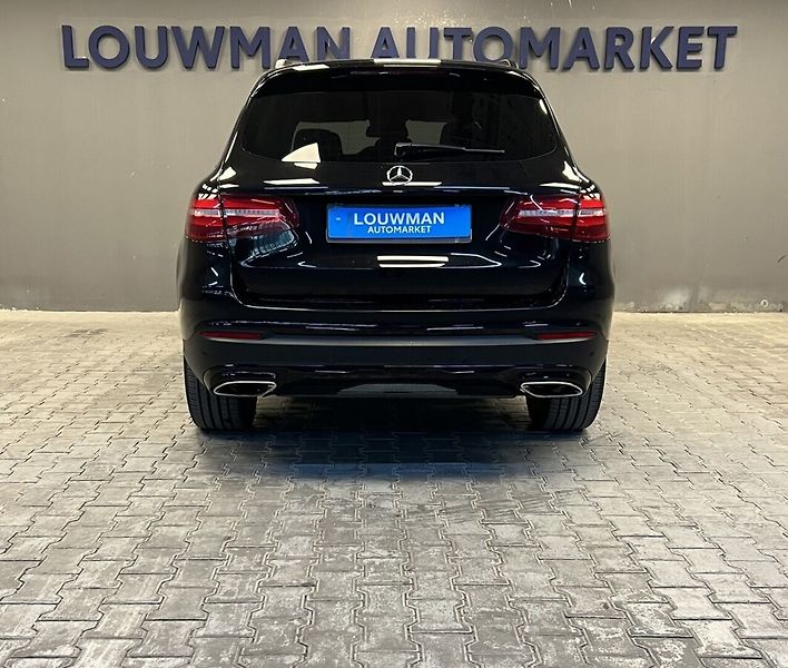Mercedes-Benz GLC 250 4Matic AT - fotka 17 z 19