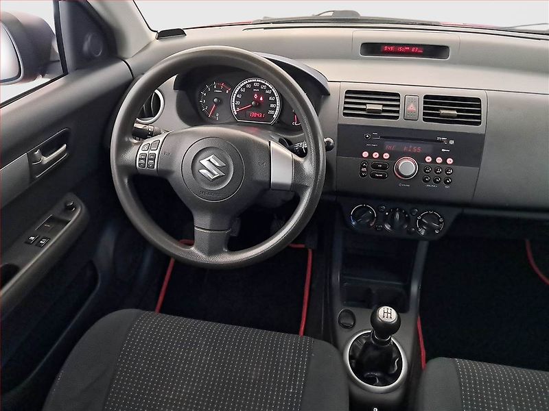 Suzuki Swift (2008) 1.3 i, ČR,1.maj, Serv.kniha - fotka 7 z 16